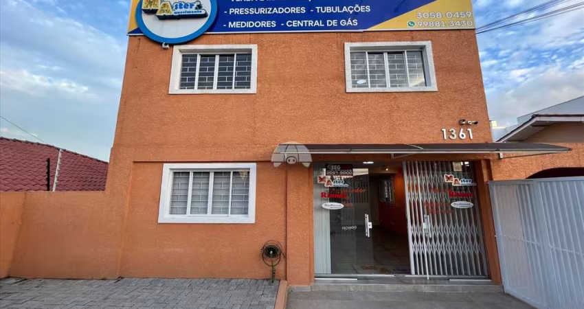 Casa para alugar na Avenida Presidente Wenceslau Braz, 1361, Lindóia, Curitiba