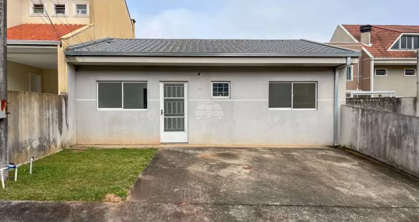Casa com 3 quartos para alugar na Rua Frederico Stella, 152, Cachoeira, Curitiba