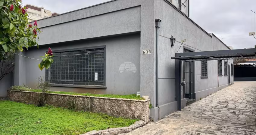 Casa com 4 quartos para alugar na Rua Campos Sales, 633, Juvevê, Curitiba