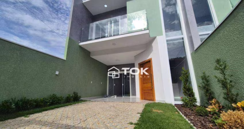 Sobrado com 3 dormitórios à venda, 126 m² por R$ 800.000,00 - Centro - Penha/SC