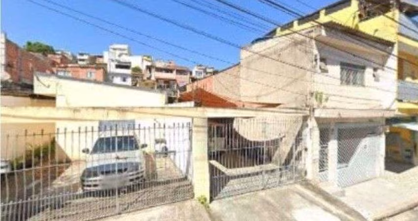 Casa com 3 dormitórios à venda, 300 m² por R$ 860.000,00 - Vale do Sol - Barueri/SP
