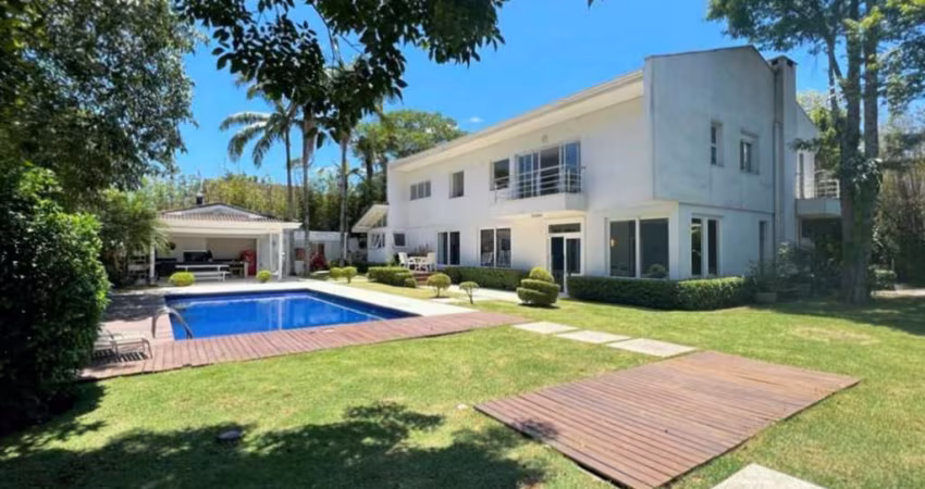 Casa com 4 dormitórios à venda, 541 m² por R$ 3.900.000,00 - Altos de São Fernando - Jandira/SP