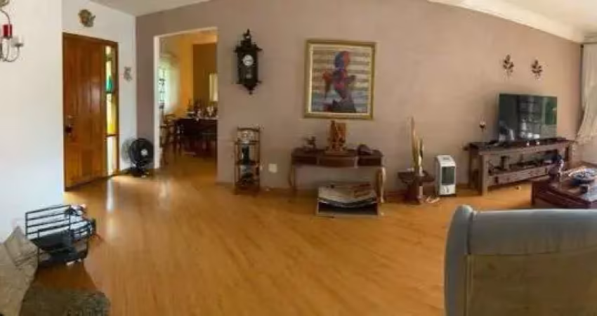 Casa com 4 dormitórios à venda, 300 m² por R$ 1.914.000,00 - Nova Higienópolis - Jandira/SP