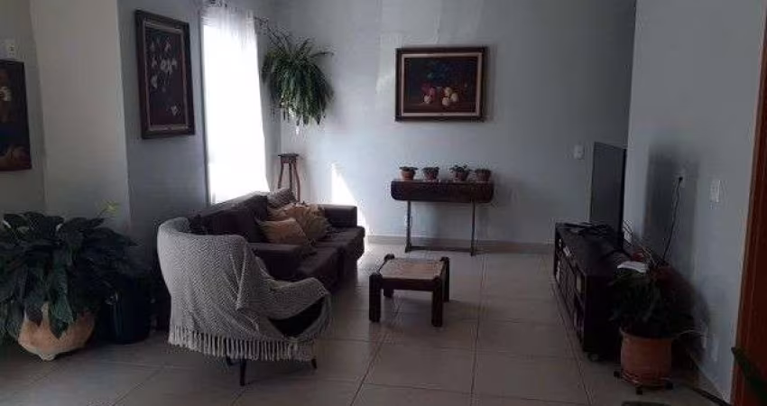 Casa com 3 dormitórios à venda, 103 m² por R$ 636.000,00 - Chácara do Solar III - Santana de Parnaíba/SP