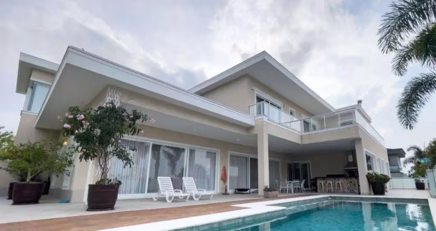 Casa à venda em santana de parnaíba,  alphaville, com 4 suítes, com 697 m², residencial burle marx