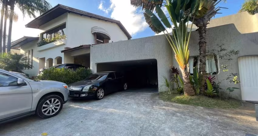 Casa com 5 dormitórios à venda, 339 m² por R$ 4.100.000,00 - Alphaville - Barueri/SP