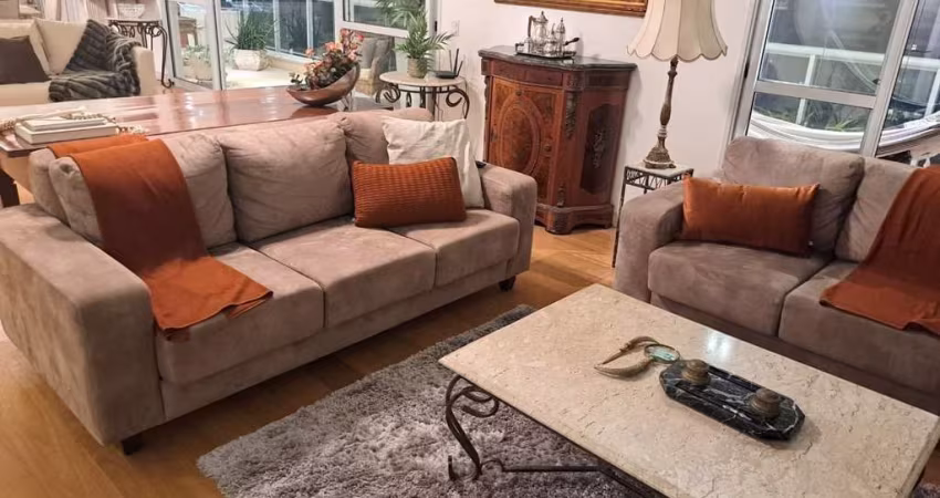Apartamento com 3 dormitórios à venda, 253 m² por R$ 3.900.000 - Alphaville - Barueri/SP