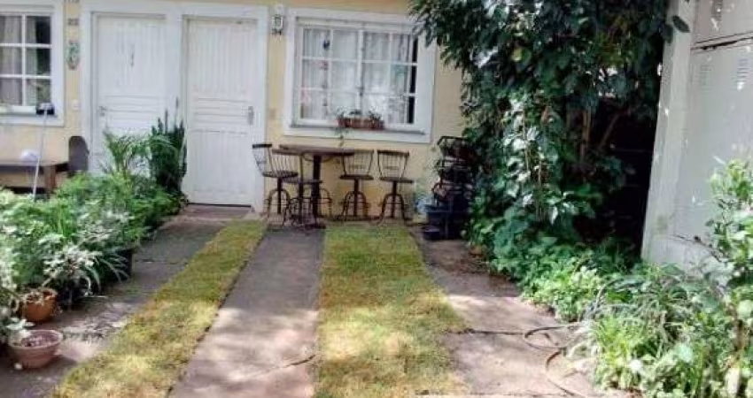 Sobrado com 2 dormitórios à venda, 123 m² por R$ 415.000,00 - Jardim Barbacena - Cotia/SP
