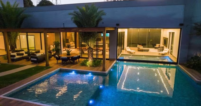 Casa com 7 dormitórios à venda, 1100 m² por R$ 28.900.000,00 - Tamboré - Barueri/SP