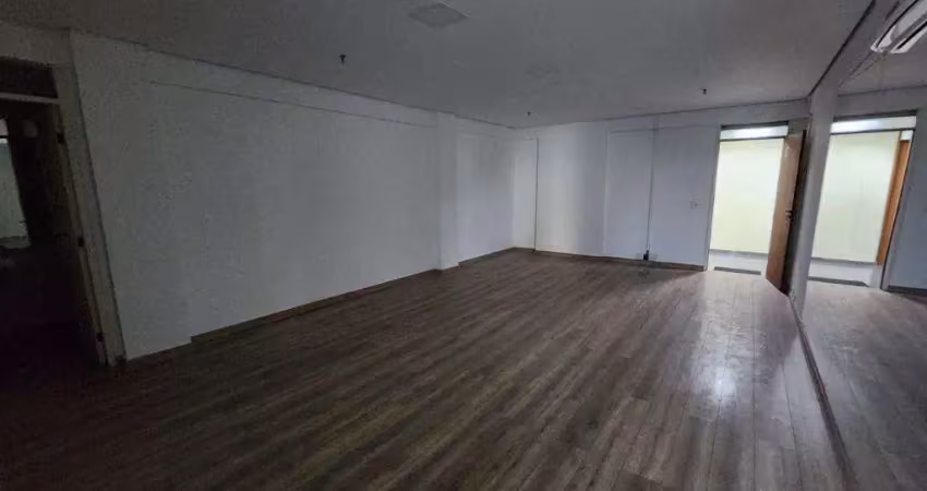 Sala à venda em santana de parnaíba,  alphaville, com 55 m², edifício shopping service
