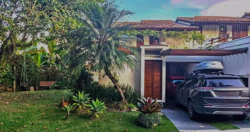 Casa com 3 dormitórios à venda, 200 m² por R$ 2.250.000,00 -  Alphaville - Santana de Parnaíba/SP