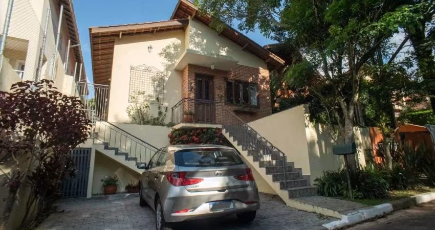 Casa com 3 Quartos - Roselandia - Cotia/SP