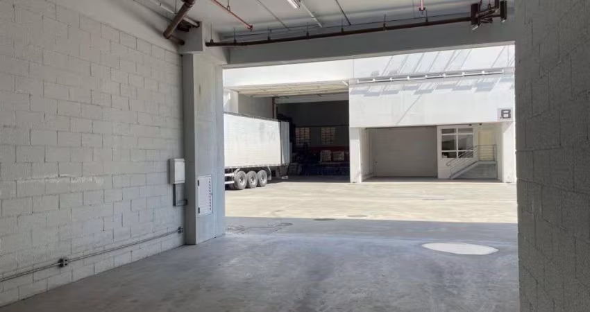 Galpão de 1100m²  - Polo Industrial Jandira II - Jandira/SP