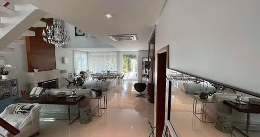Casa com 4 dormitórios à venda, 400 m² por R$ 3.900.000,00 - Vila Iracema - Barueri/SP