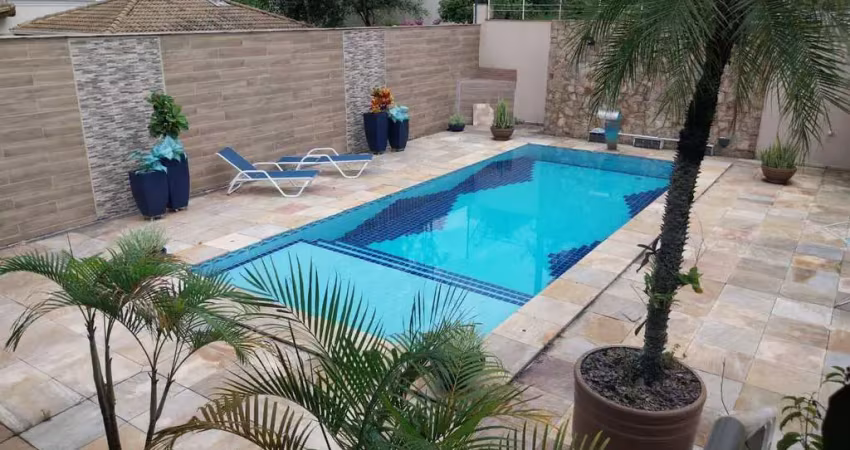 Casa com 3 dormitórios à venda, 820 m² por R$ 6.890.000,00 - Residencial Tamboré - Barueri/SP