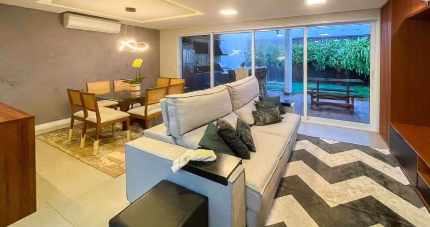 Casa com 3 dormitórios à venda, 180 m² por R$ 1.930.000,00 - Tamboré - Santana de Parnaíba/SP