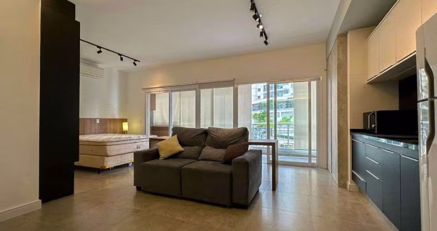 Apartamento com 1 dormitório à venda, 51 m² por R$ 620.000 - Alphaville - Santana de Parnaíba/SP