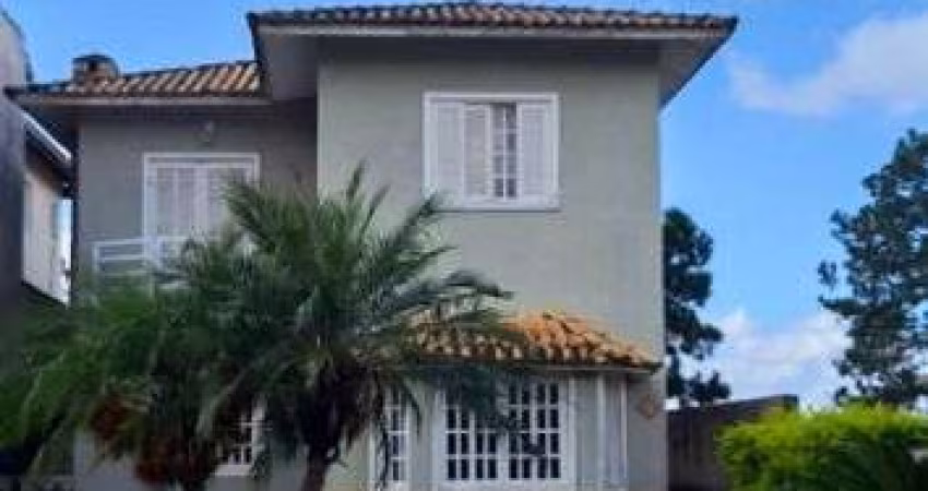 Casa com 3 quartos à venda, 250 m² por R$ 910.000 - Parque Nova Jandira - Jandira/SP