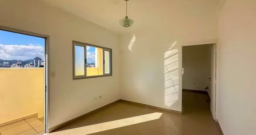 Casa com 3 dormitórios à venda, 553 m² por R$ 680.000 - Vila São Silvestre - Barueri/SP