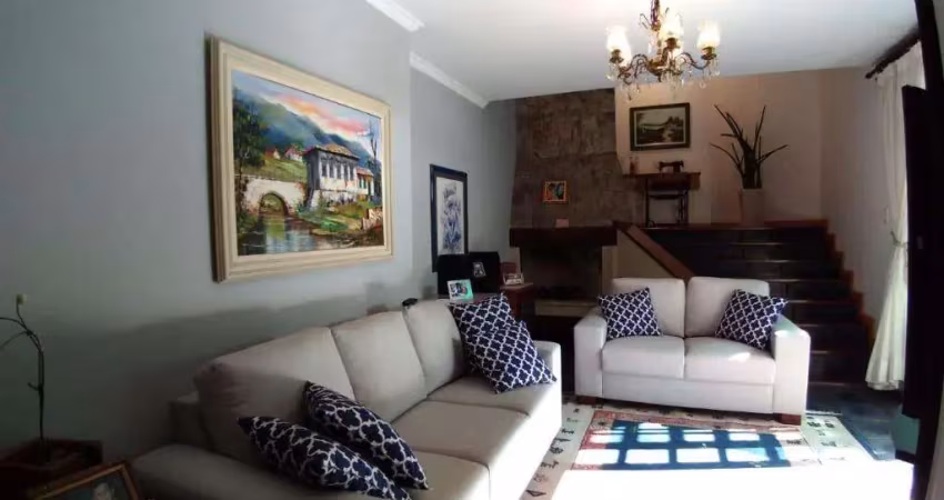 Casa à venda em santana de parnaíba,  alphaville, com 4 quartos, com 322 m², residencial três