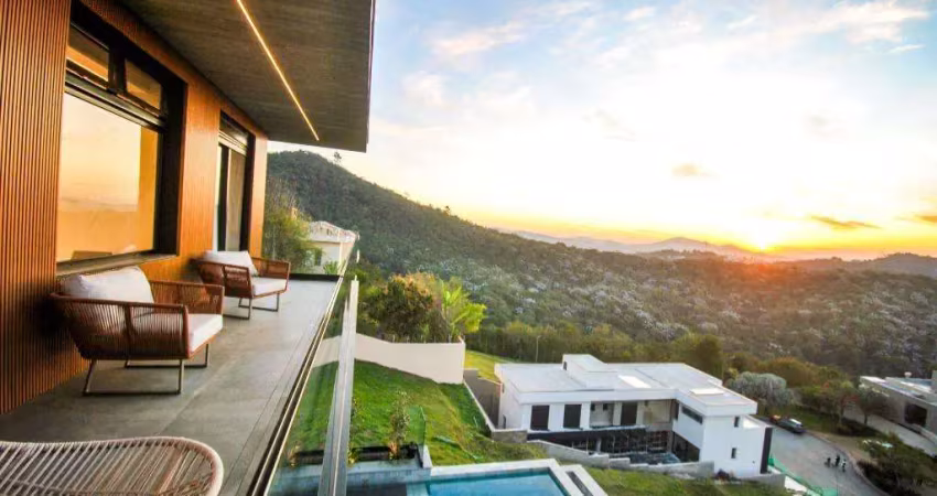 Casa à venda em santana de parnaíba,  alphaville, com 2 suítes, com 490 m², genesis 2