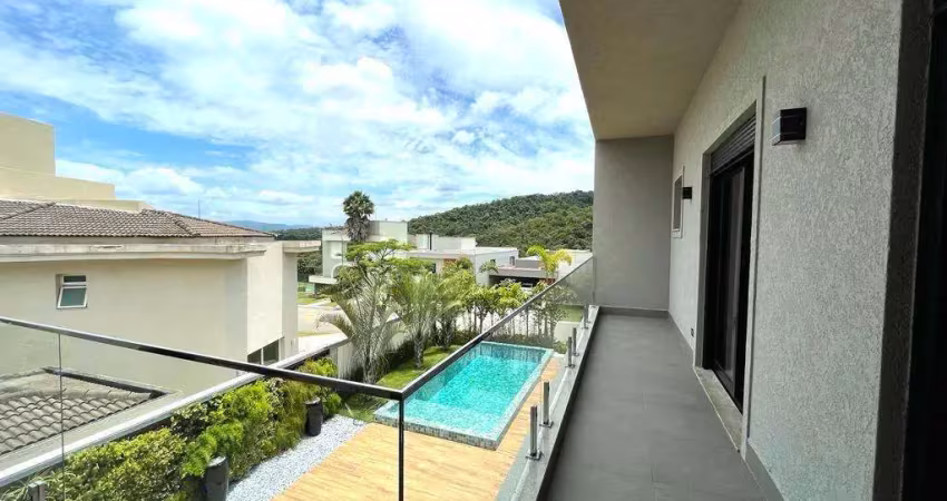 Casa à venda em santana de parnaíba,  alphaville, com 4 suítes, com 570 m², gênesis 2