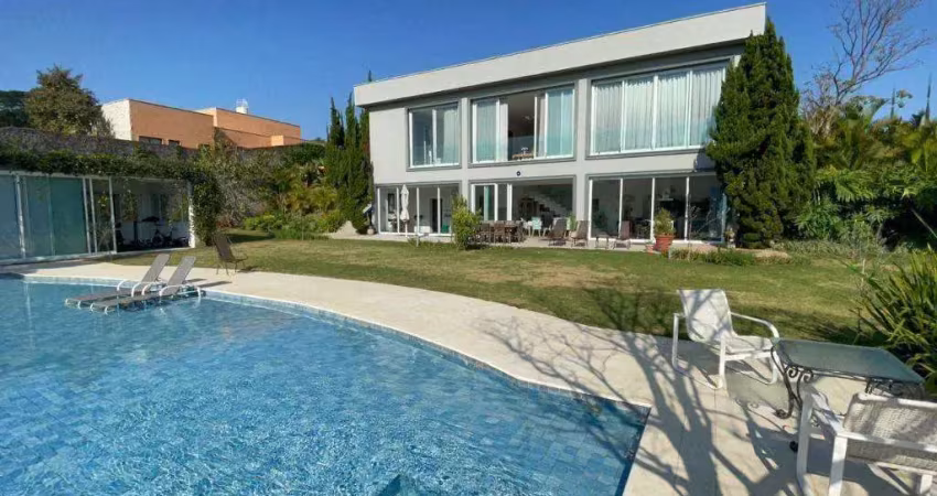 Casa à venda em santana de parnaíba, vila velha, com 7 quartos, com 770 m², vila velha