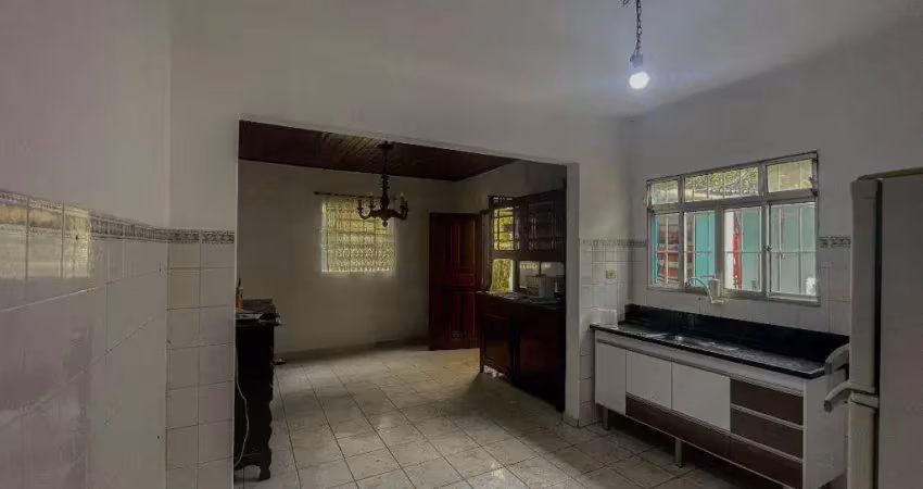Casa à venda em santana de parnaíba, jardim frediani, com 7 quartos, com 300 m²