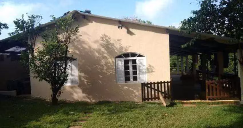Casa à venda em santana de parnaíba, cristal park, com 3 quartos, com 400 m²