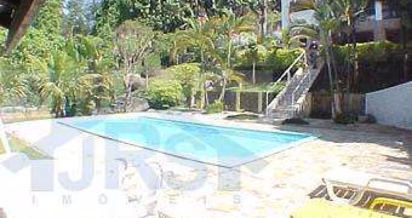 Condomínio Forest Hill Sobrado com 3 dormitórios à venda, 475 m² por R$ 1.500.000 - Altos de São Fernando - Jandira/SP