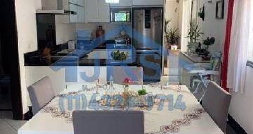 Casa com 3 dormitórios à venda, 210 m² por R$ 734.000,00 - Centro - Jandira/SP