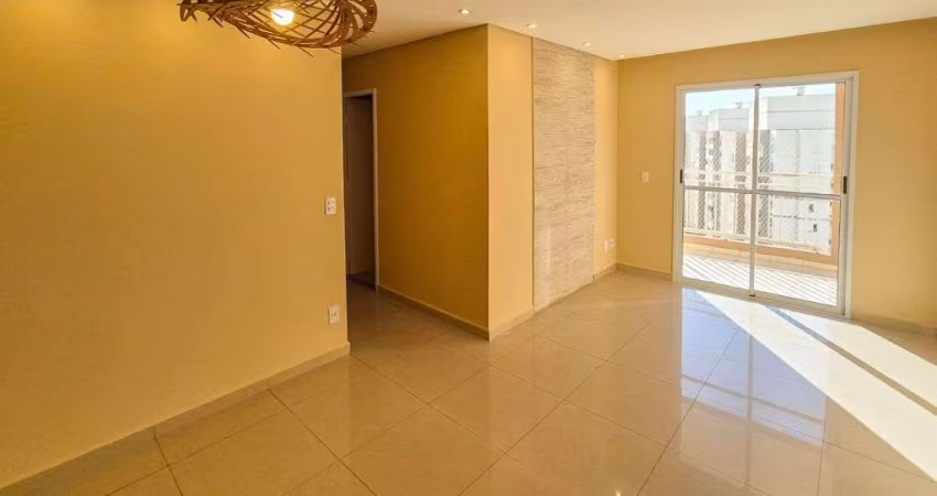 Apartamento com 3 dormitórios para alugar, 80 m² por R$ 4.670,00/mês - Jardim Tupanci - Barueri/SP