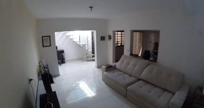 Sobrado com 3 dormitórios à venda, 312 m² por R$ 1.000.000,00 - Vila Militar - Barueri/SP