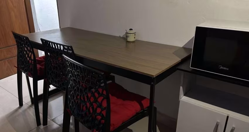 Sobrado com 1 dormitório para alugar, 50 m² por R$ 1.620,00/mês - Jardim Graziela - Barueri/SP