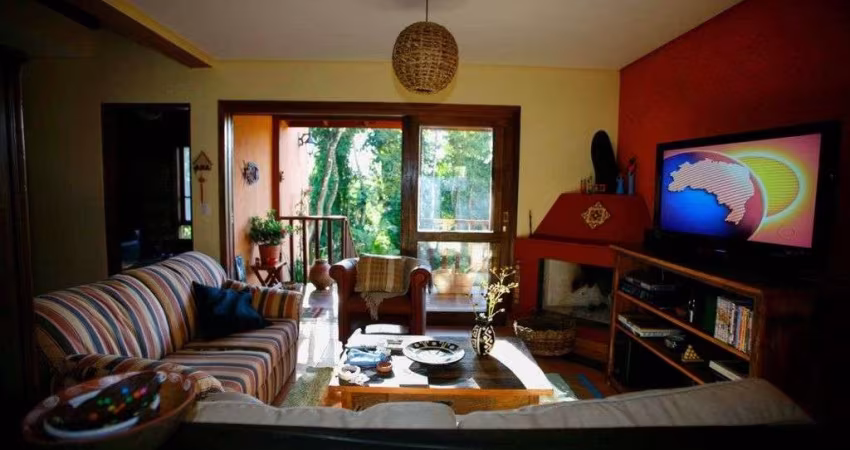 Sobrado com 3 dormitórios à venda, 500 m² por R$ 990.000,00 - Vila Verde - Itapevi/SP
