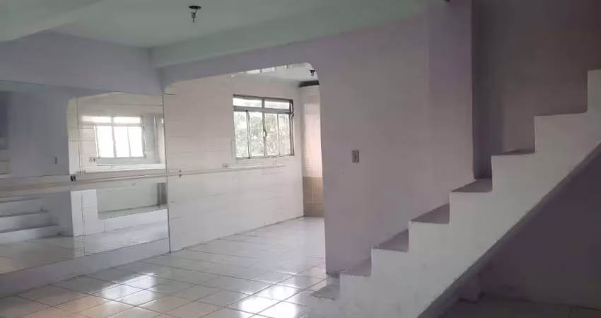 Sobrado com 3 dormitórios à venda, 350 m² por R$ 1.000.000,00 - Parque dos Camargos - Barueri/SP