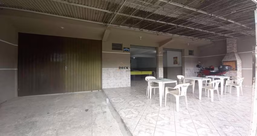 Imóvel comercial à venda no Bairro Atuba com 360m² grande espaço frontal, funcionando hoje como bar e possui mais 2 residências nos fundos - Atuba, Curitiba, PR