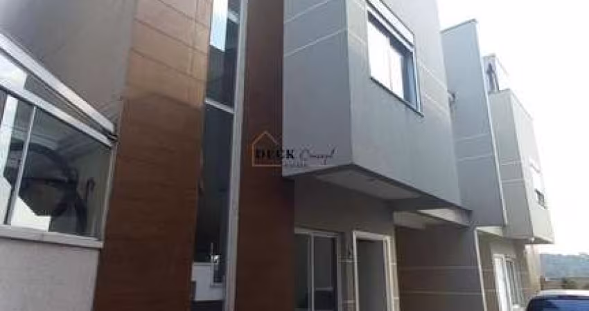 Excelente Sobrado  3 dormitórios sendo uma suite e duas vagas de garagem  com terraço  á venda no  Pilarzinho em Curitiba - PR