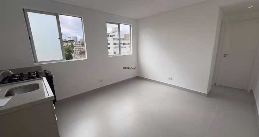 Apartamento reformado no Bairro Alto da Glória com 30m² e 1 dormitório - Alto da Gloria - Curitiba - PR