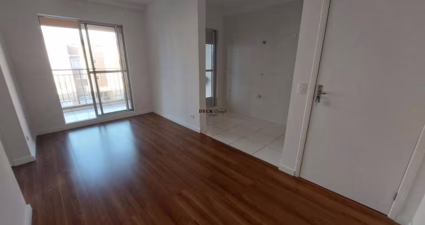 Apartamento novo, com piso laminado e churrasqueira na sacada no Cristo Rei - Campo Largo- Pr