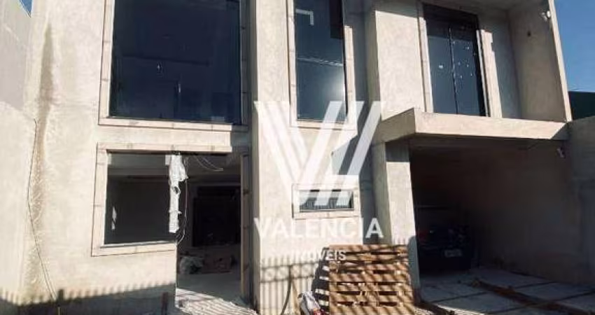 Sobrado | 3 dorm | Suíte | 2 vagas | 156 m² priv | Hauer - Curitiba/PR
