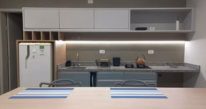 Ed. Asa | Studio | 1 Dorm | Mobiliado | Centro | 33² Priv | PR