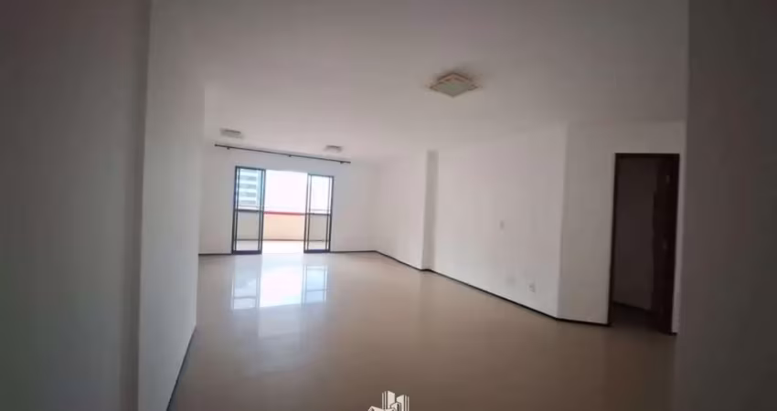 Apartamento à Venda em Ponta do Farol - 4 quartos - 220m² - Móveis Planejados
