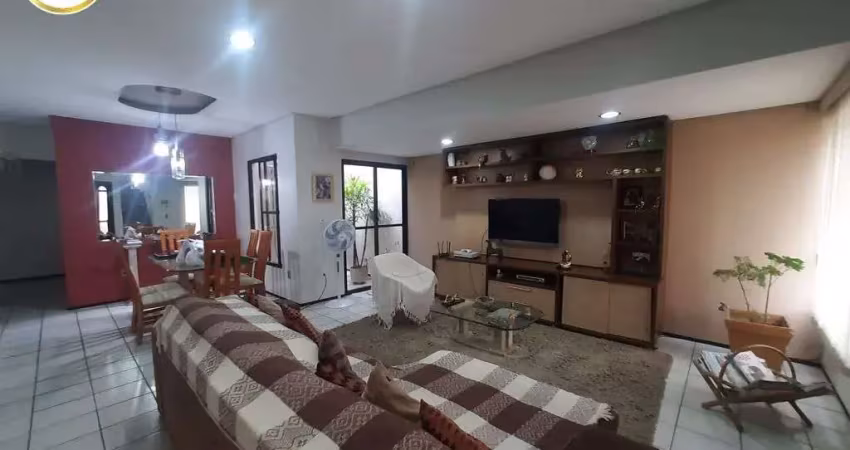 Vende-se excelente casa duplex no residencial pinheiros - 3 quartos - escritório