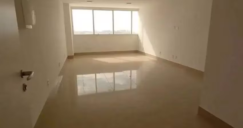 Sala à Venda em Cohama - Centro Empresarial Shopping da Ilha - Sala com 34m²
