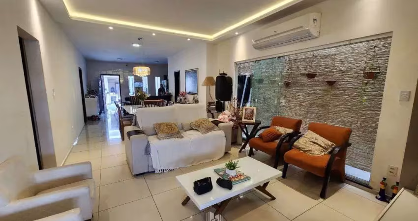 Maravilhosa casa a venda no vinhais - 3 quartos - reformada - energia solar