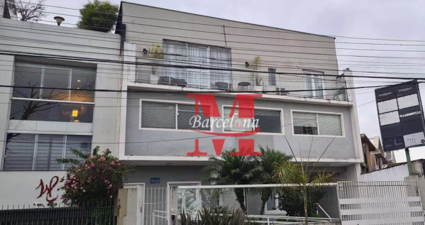 PRÉDIO COMERCIAL NO BOM RETIRO 12 SALAS 7 VAGAS