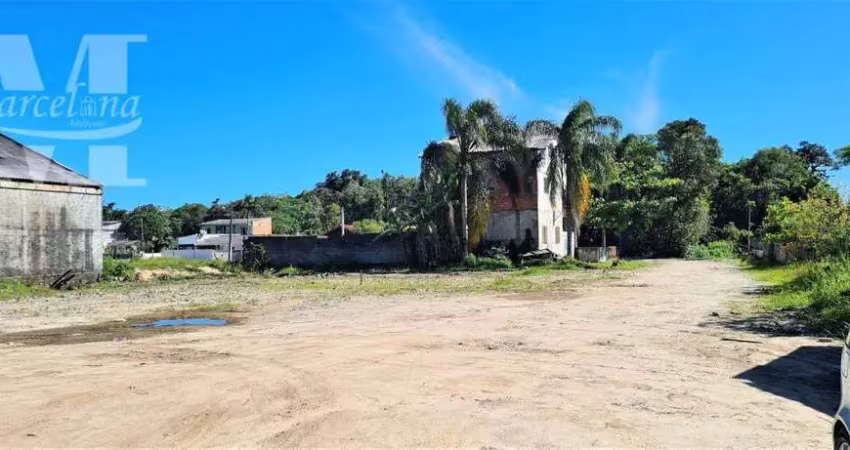 Ótimo terreno com entrada pela pr 407 plano 8.730  m2 praia de leste ao lado da  rotatória  sentido matinhos.