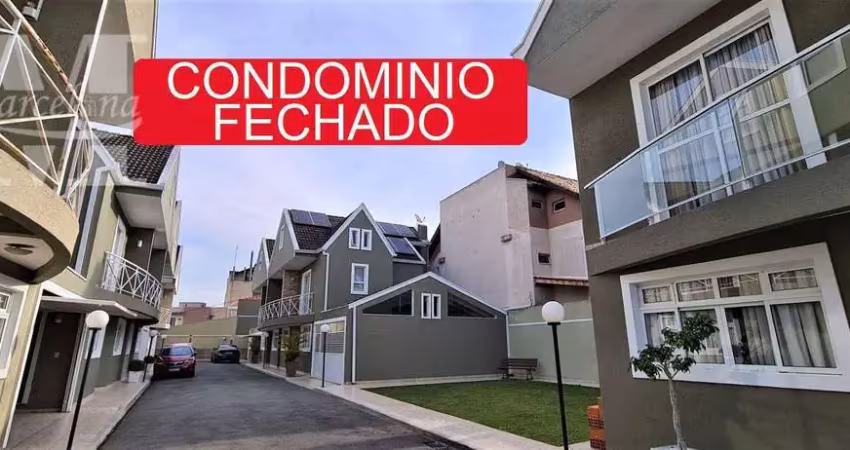 Triplex. água verde/guaíra. condomínio fechado, 03 quartos, churrasqueira e armários.