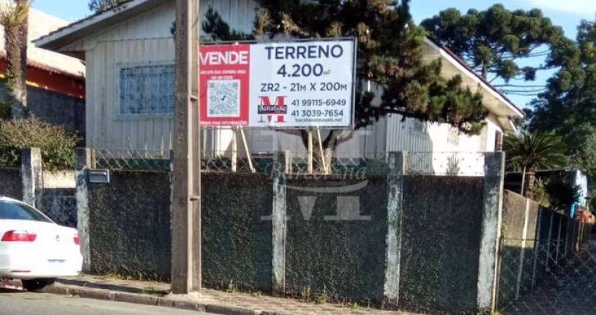 TERRENO COM 4.200M2 E TESTADA DE 21 M2. PERTINHO DA SALGADO FILHO. PRÓXIMO AO MALL AV. DAS TORRES..